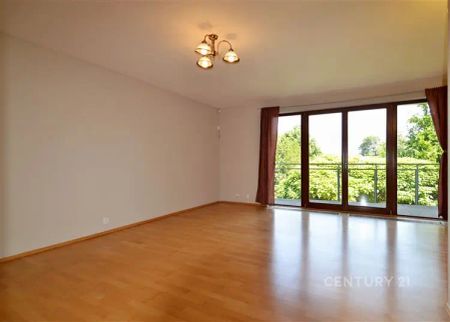 Prostorný byt s dvěma terasami a garážovým stáním, 3+kk/2xT/GS, 115 m - Fotografie 5