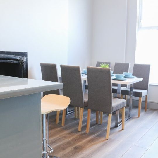 Bed in shared apartment for rent in Inns Quay, Dublin. - Photo 1