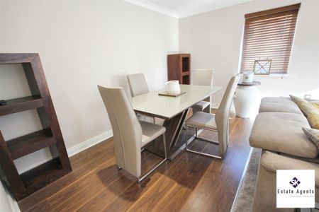 2 Bedroom Flat To Let - Photo 2