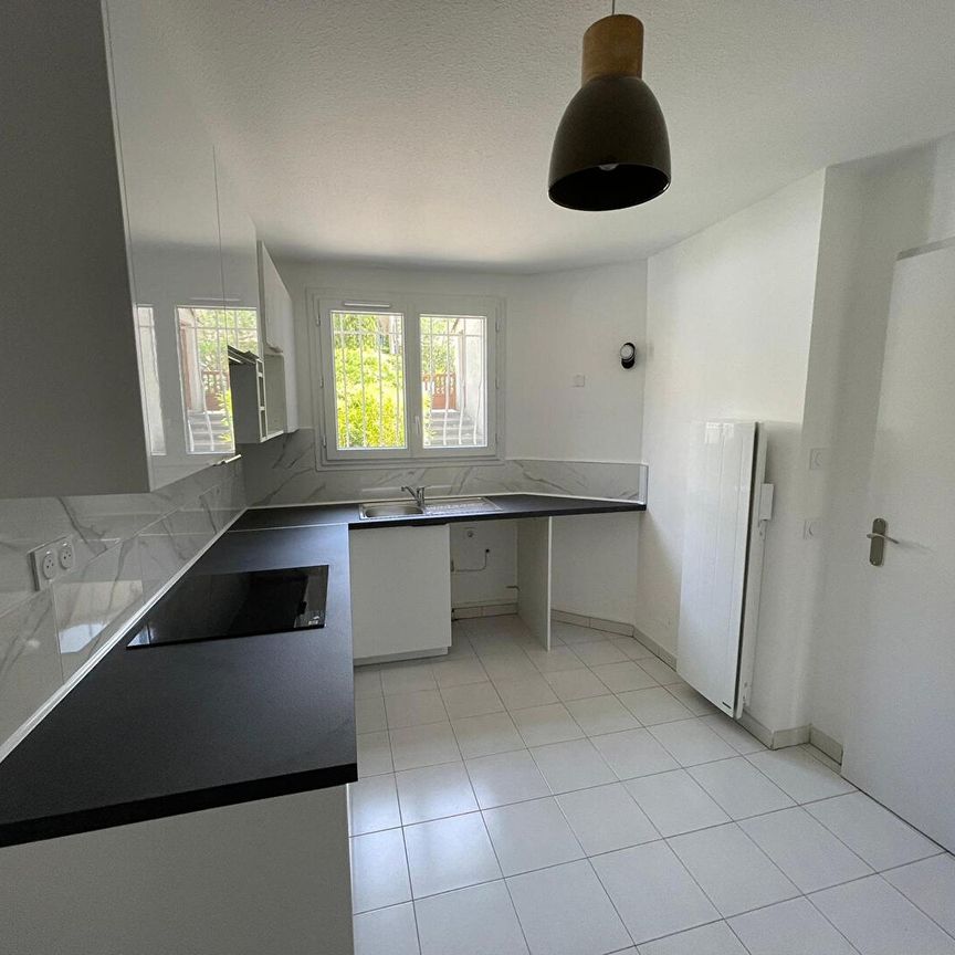 AIX EN PROVENCE - Villa type 5 de 96m² - Photo 1