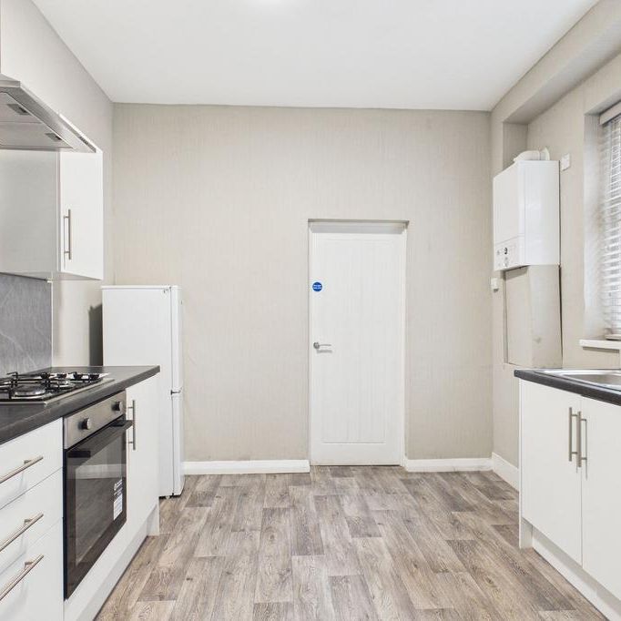 1 bedroom house of multiple occupation to rent - Photo 1