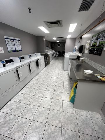 For Lease - 158C McArthur Avenue Unit# 1606, Vanier and Kingsview Park, Ontario - Photo 2