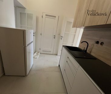 Pronájem bytu 2+kk 44 m², Jugoslávská , Brno - Photo 4