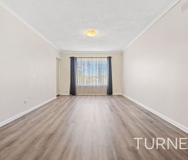 UPSTAIRS MODERN 2 BEDROOM UNIT - Photo 1