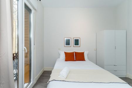 Calle de Blasco de Garay, Madrid, Community of Madrid 28015 - Photo 5