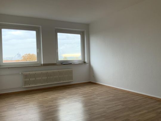 Renovierte 3-Zimmerwohnung mit Balkon und neuem Bad in DU-Walsum - Foto 1