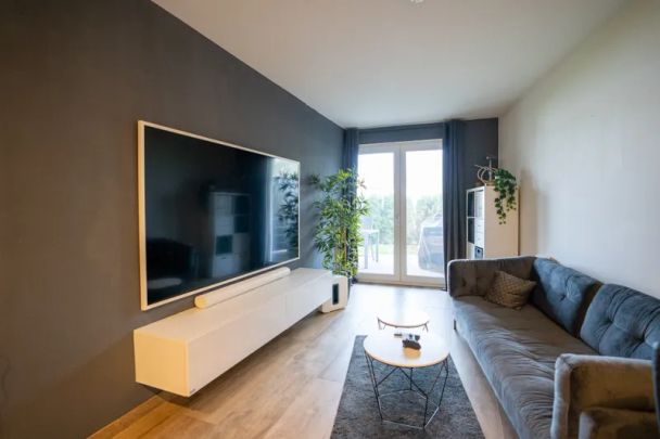 Schöne Single Wohnung nähe Volksgarten - Photo 1