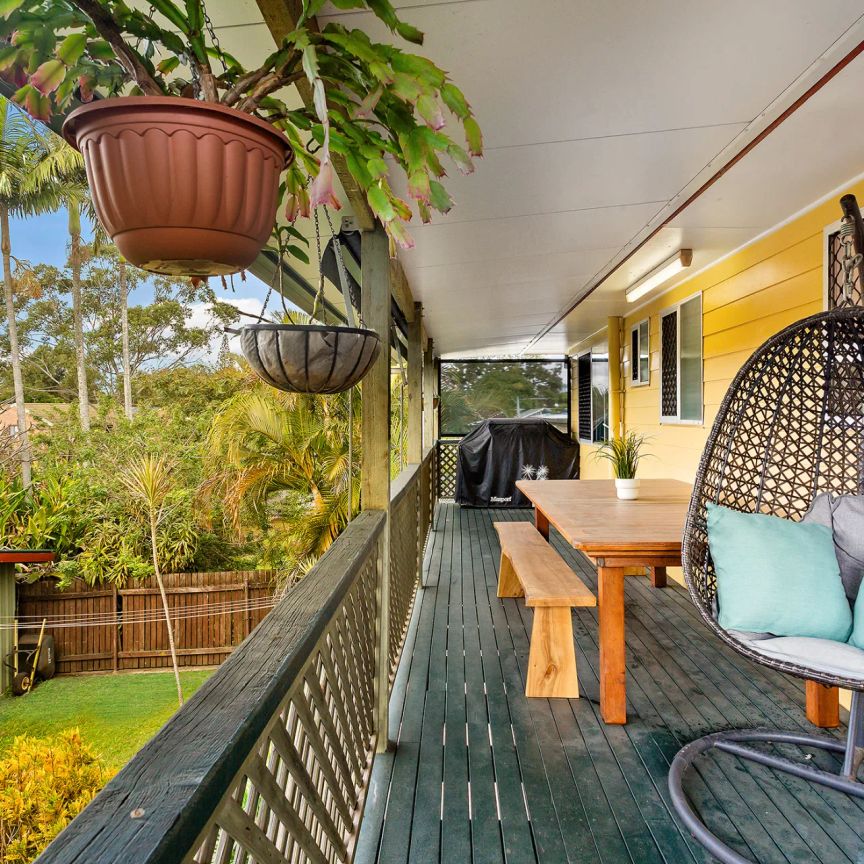Spacious Family Home !! - Photo 1