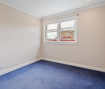 4 bedroom detached house to rent - Photo 6