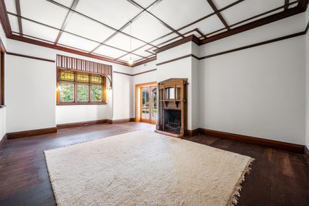 Timeless Country Elegance & Rural Living - Photo 4