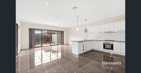 Spacious 4-Bedroom Home in South Morang - Photo 3