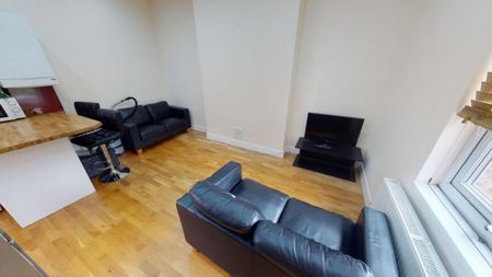 2 bedroom flat to rent - Photo 5