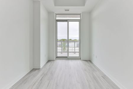 For Lease - 220 Missinnihe Way Unit# 114, Mississauga, Ontario - Photo 2