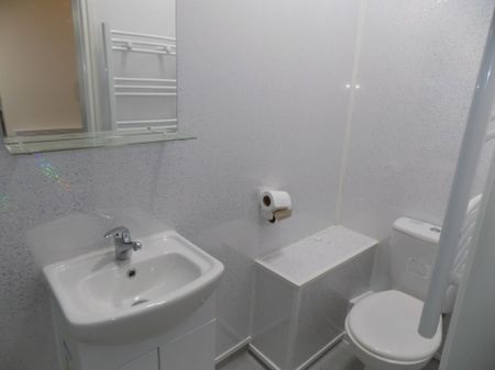 Ffordd Y Ffynnon, Bangor, Gwynedd, LL57 - Photo 4