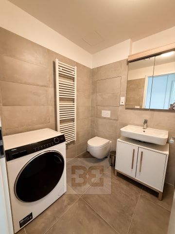Pronájem bytu 2+kk 58 m², Mezi vodami, Praha - Photo 5
