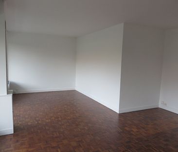 Location Appartement 5 pièces 99.09 m² - Photo 1