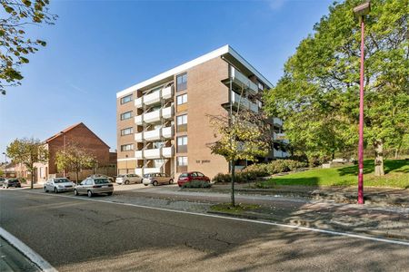 LUXUEUS APPARTEMENT MET 2 SLPKS TE DIEST! - Photo 4