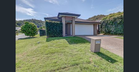 Perfect Family Home - Photo 4