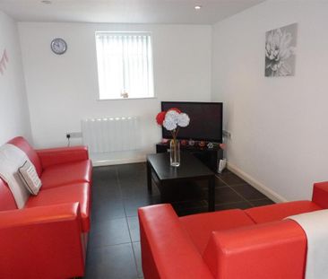 3 bedroom apartment to rent - Photo 1