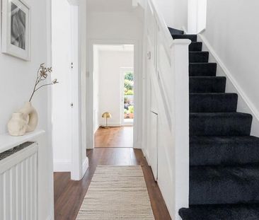 3 bedroom detached house to rent - Photo 6