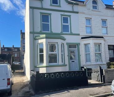 2 Adelaide Avenue, Whitehead, Carrickfergus, BT38 9RZ - Photo 4