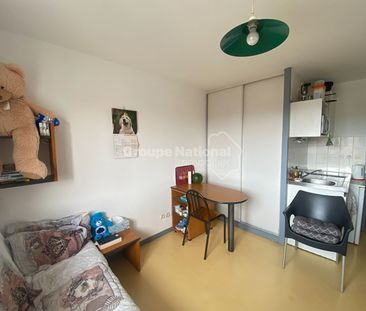 F1 studio meublé (19 m²) à louer à VALENCE, - Photo 3