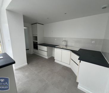 Location Maison 5 pièces 155m² VALENCIENNES 59300 - Photo 5