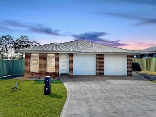 1 Manoora Way Nowra - Photo 1