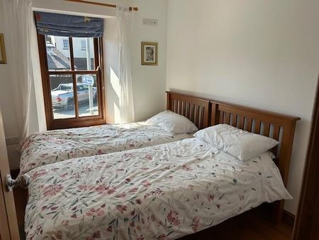 4 bedroom detached house to rent - Photo 5