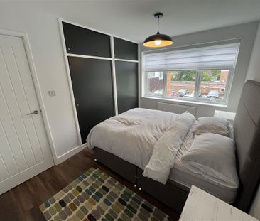 Bantry Close, BIRMINGHAM - Photo 2