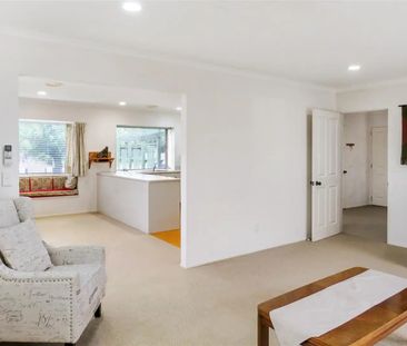 Located in Lynmore! Lynmore - Photo 1