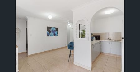 2 Bedroom Apartment in the Heart of Surfers Paradise - Photo 5