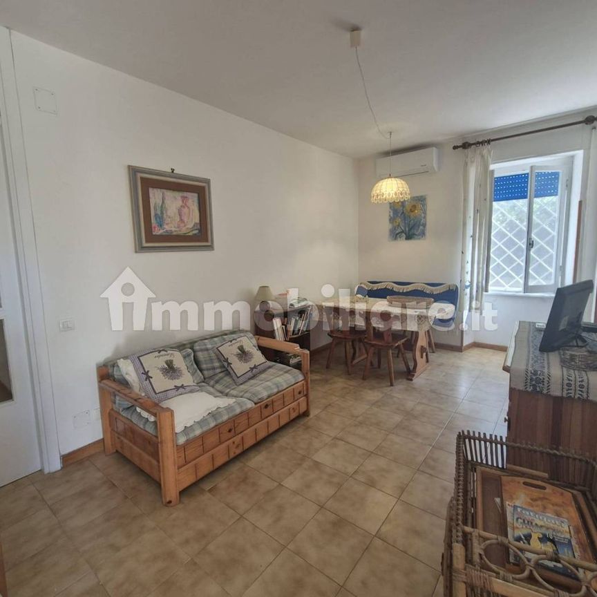 Quadrilocale via Flaminia Odescalchi 67, Centro, Santa Marinella - Photo 1