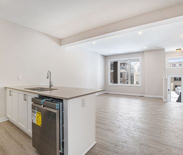 For Lease - 305 Catsfoot Walk, Barrhaven, Ontario - Photo 4