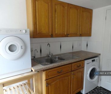 2 bedroom terraced house to rent - Photo 6