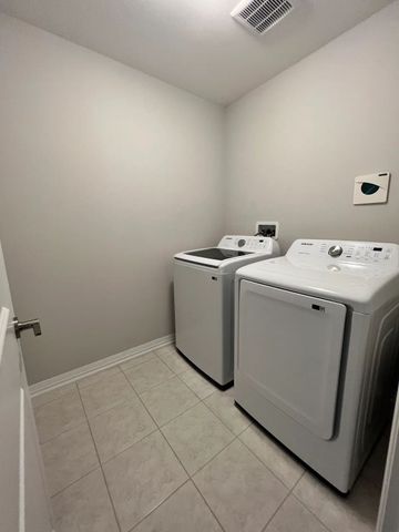 For Lease - 4552 Portage Road Unit# 76, Niagara Falls, Ontario - Photo 5