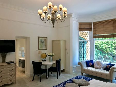 1 Bed Flat, Fulwood Road, S10 - Photo 2