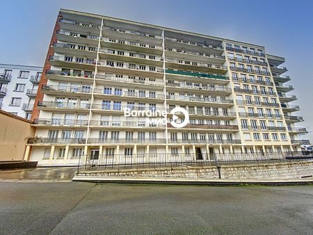 Location appartement à Brest, 5 pièces 98.46m² - Photo 2