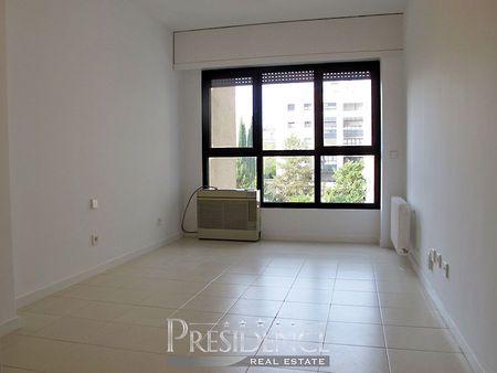 Duplex in Madrid, CHAMARTIN - VISO, for rent - Photo 4