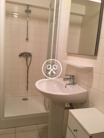 Location Appartement 1 pièce 18m² ARCIS SUR AUBE 10700 - Photo 3