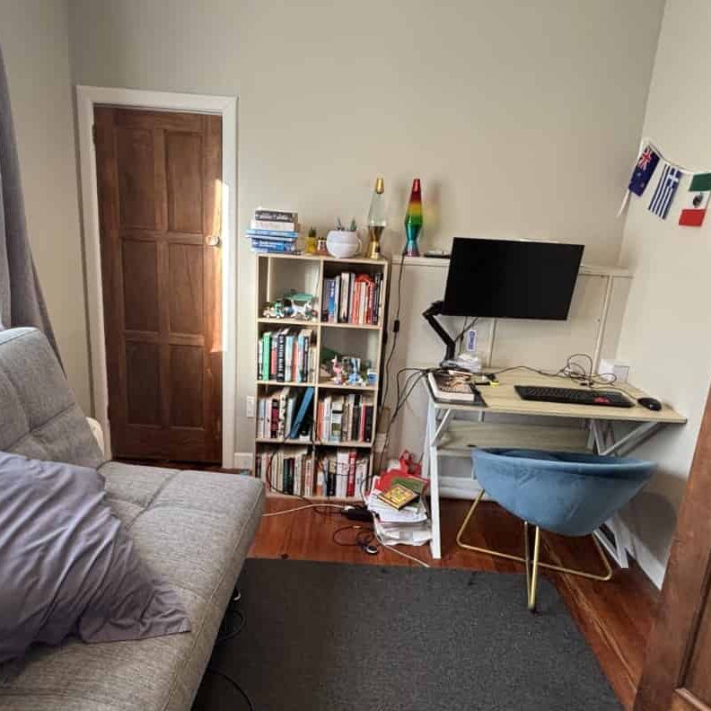 Charming Sunny Elevated 1930s Home - Photo 1