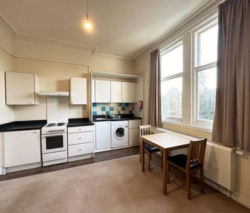 1 bedroom flat to rent - Photo 6