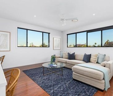 20 Boomerang Crescent - Photo 1