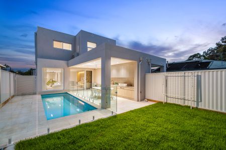 BRAND NEW FULL BRICK LUXURY DUPLEX - Photo 5