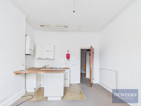 1 bedroom Flat To Let - Photo 5