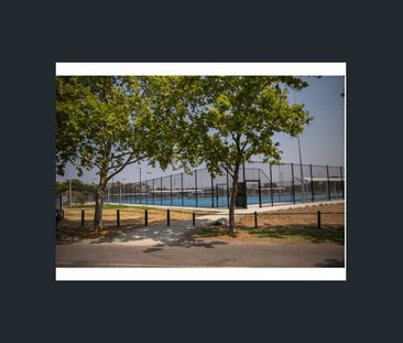 Inner City Elegance - Photo 6