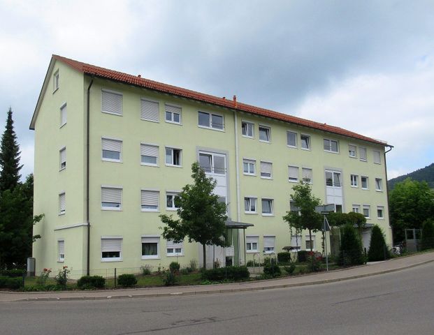 Schöne - 3-Zimmerwohnung in Albstadt-Ebingen - Foto 1