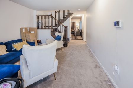 For Lease - 9 Honey Comb Trail, Thorold, Ontario - Photo 2