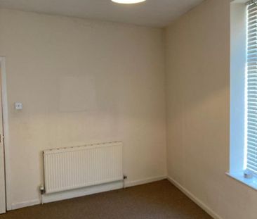 3 bedroom end of terrace house to rent - Photo 6