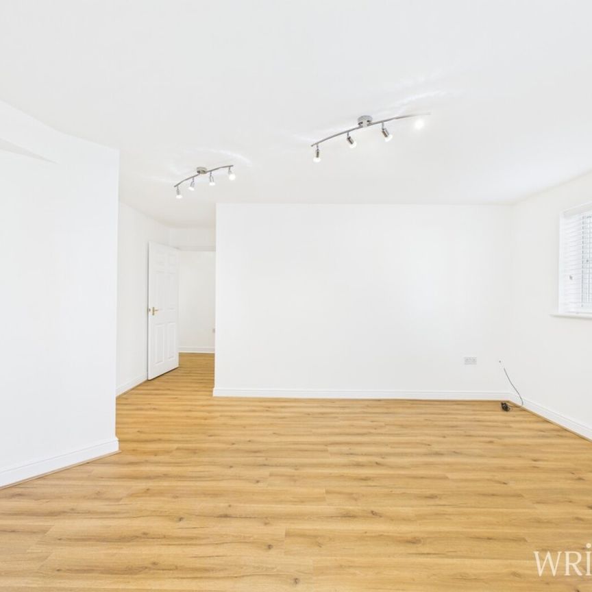 2 bedroom Apartment - LAYTON STREET, WELWYN GARDEN CITY - Photo 1